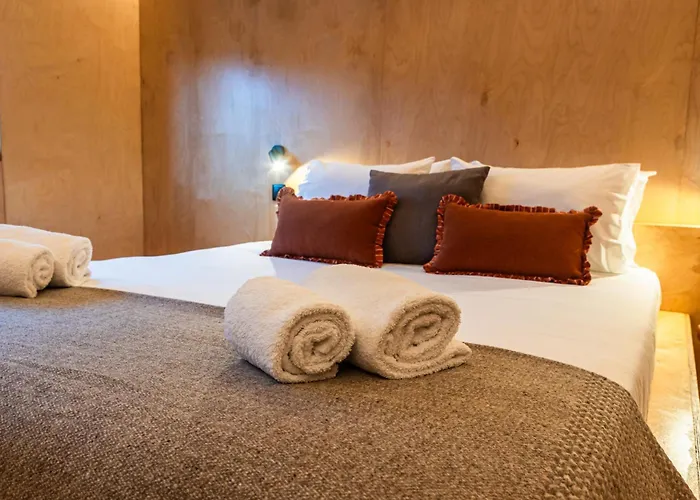 Quo Boutique House Фурнаш