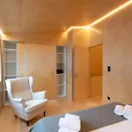 Quo Boutique House *