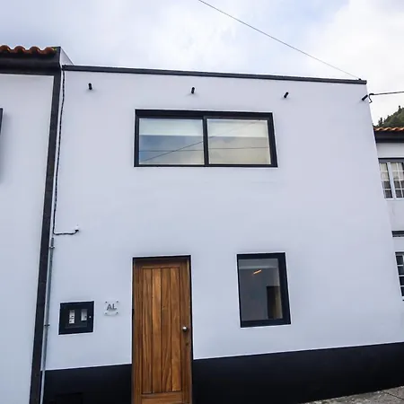 Quo Boutique House * Furnas (Azores)