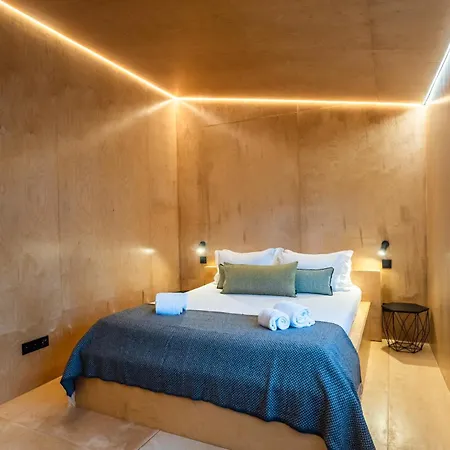 Quo Boutique House *