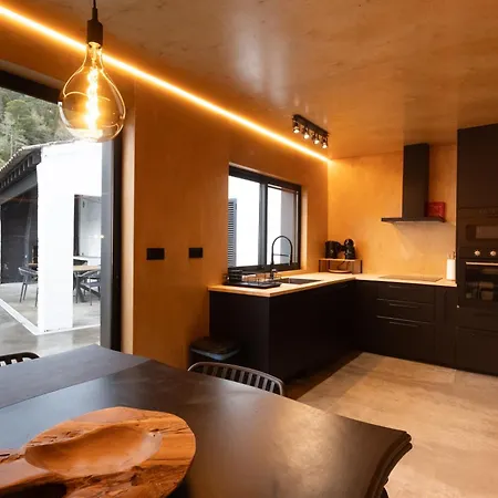 Quo Boutique House