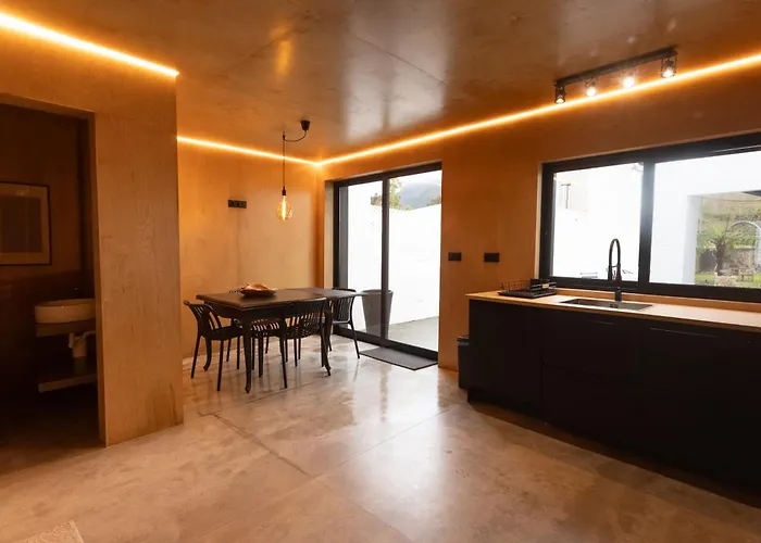 Quo Boutique House 度假居 *